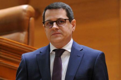 Dragnea anunță o analiză ”cu celeritate” a activității directorului SRI, Eduard Hellvig