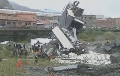 Pod prăbușit în Genova. 37 de morți confirmați, 7 oameni scoși în viață. Strigăte de sub dărâmături