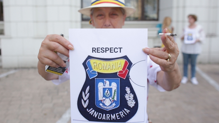 "Respect Jandarmeria Română", miting de susţinere cu 50 de oameni