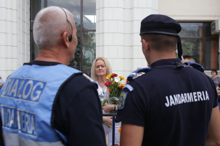 "Respect Jandarmeria Română", miting de susţinere cu 50 de oameni