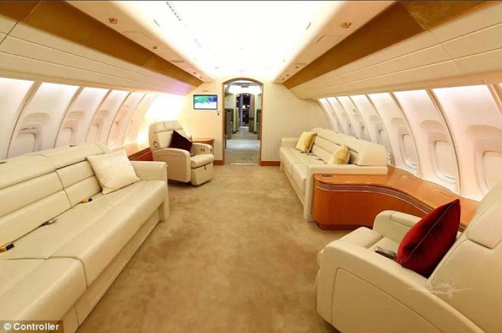 Avionul familiei regale din Qatar