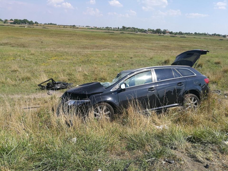 Accident groaznic pe Autostrada Vestului, un mort şi cinci răniţi (GALERIE FOTO)