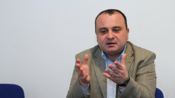 Radu Carp, constituţionalist, despre sesizarea lui Klaus Iohannis: Stănescu nu poate semna nimic