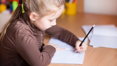 Lucrul neştiut despre persoanele st&acirc;ngace. Ce au &icirc;n plus. Uimitor!