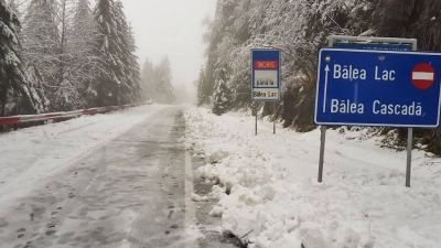 Iarnă în septembrie: Strat de zăpadă de 13 centimetri în România