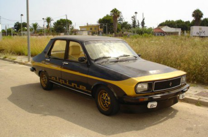 Dacia 1300 şi-a găsit strămoşul: Renault 12