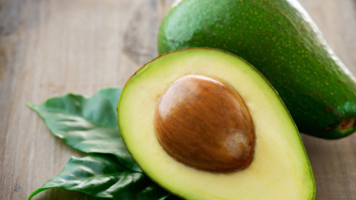 Avocado îngraşă? Ce spun cercetătorii despre alimentul extrem de hrănitor