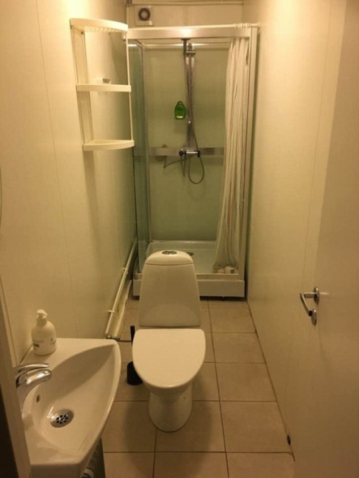 O toaletă construită cu imaginație
