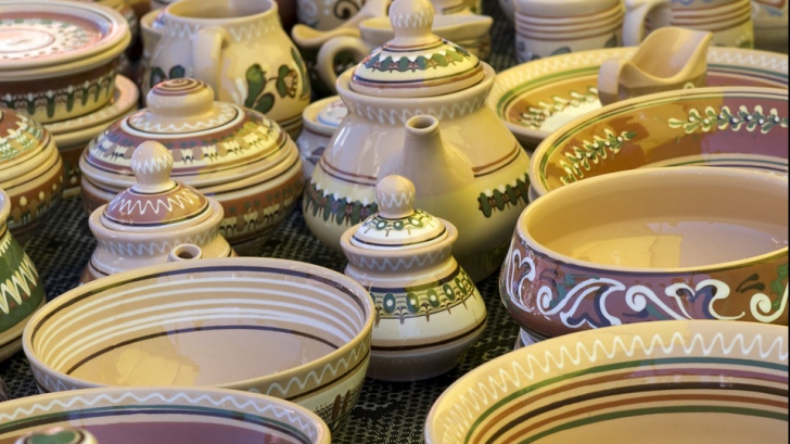 MAE cumpără ceramică de peste jumătate de milion de euro pentru președinția Consiliului UE