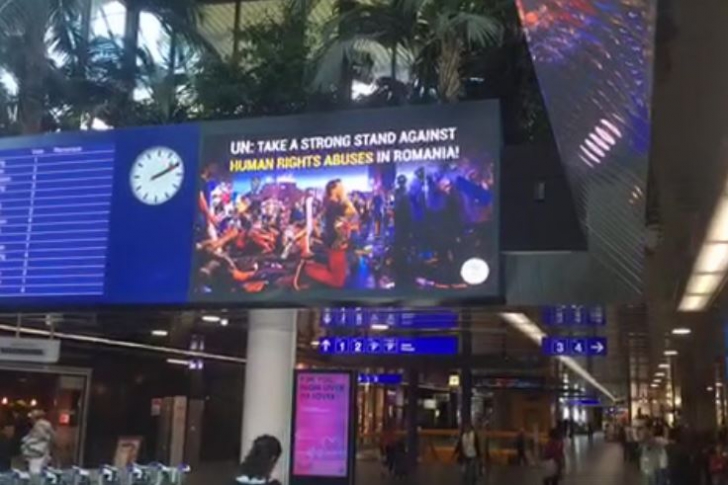 Un spot cu oameni gazați la protestul Diasporei rulează în aeroportul din Geneva