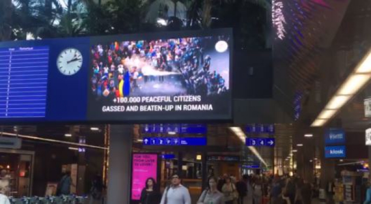 Un spot cu oameni gazați la protestul Diasporei rulează în aeroportul din Geneva