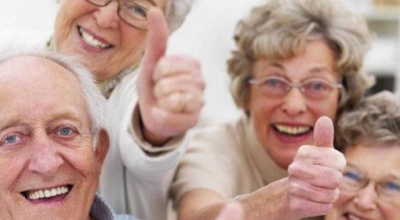 Pensionarii care stau pe internet pot scăpa de depresie