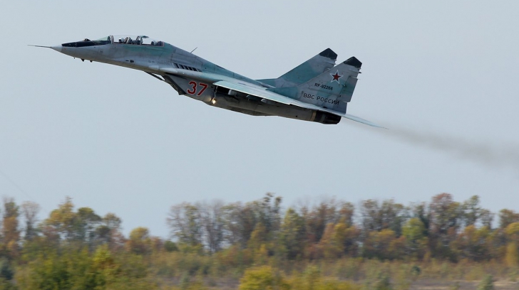 Avioane rusești în Serbia, după plasarea armatei sârbe în stare de alertă