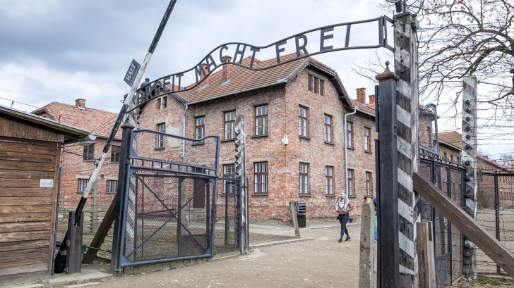 Îi trimit pe fani la Auschwitz! Inițiativă controversată la Chelsea