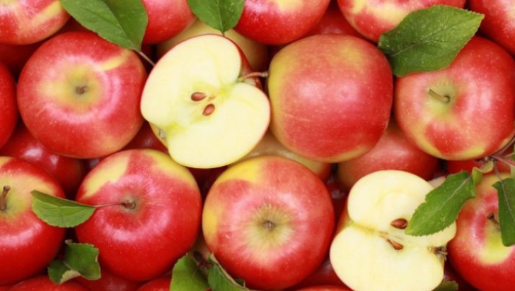 Dieta cu mere te ajută să slăbeşti