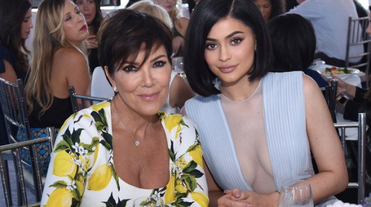 Kylie Jenner, cadou de 250.000 de dolari pentru mama ei
