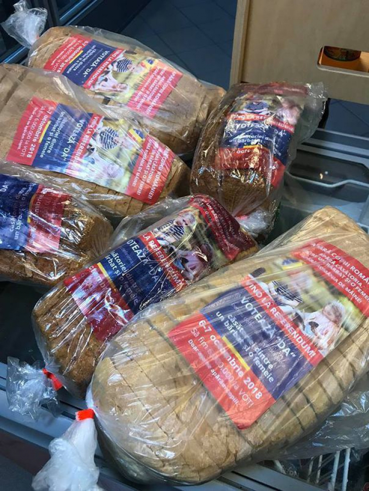 AMENDA colosală primită de firma carea a vândut pâine cu... pliante pro-referendum