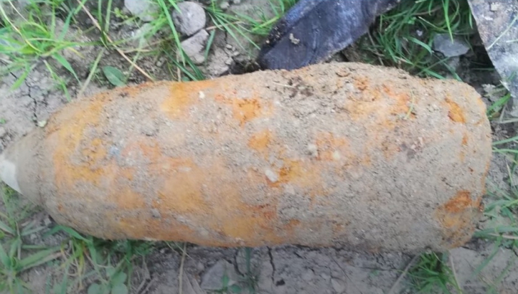 Realitatea de Sibiu: Proiectil exploziv, găsit pe un şantier din Şelimbăr