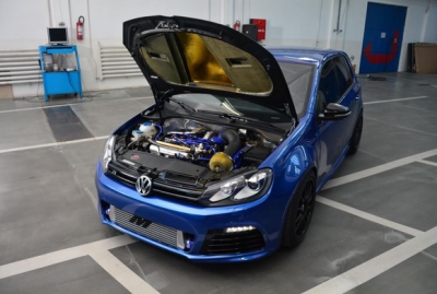 Cum arată Golf-ul tunat de fiul lui Dragnea. Are cel mai puternic motor din lume
