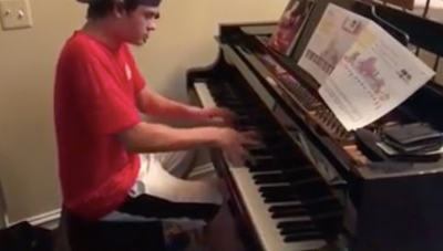 A livrat comanda, dar ce le-a cerut apoi băiatul cu pizza a şocat. Norocul lor că au filmat totul!