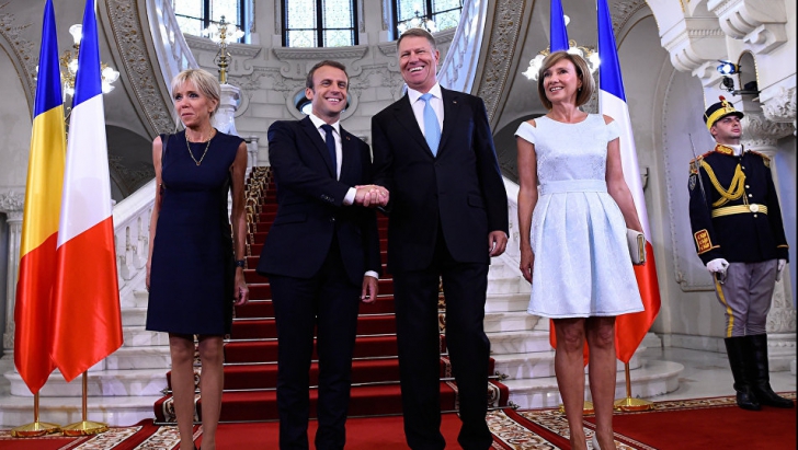 Klaus Iohannis de întâlnește cu Emmanuel Macron