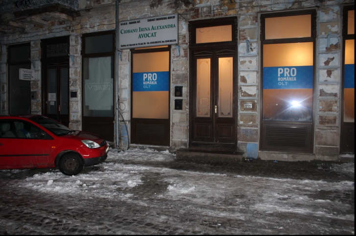 Sediul Pro România Olt, într-o clădire a unei firme controlate de Vâlcov. Ponta știe?
