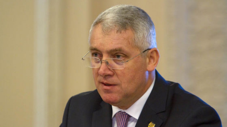 Adrian Țuțuianu, revocat din funcţia de vicepreședinte al Senatului 