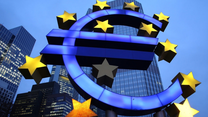 Când trece România la euro? Anunțul de ultimă oră făcut de ministrul de Finanțe