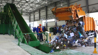 Guvernul pregătește taxa pe deșeurile de plastic FOTO Inquam