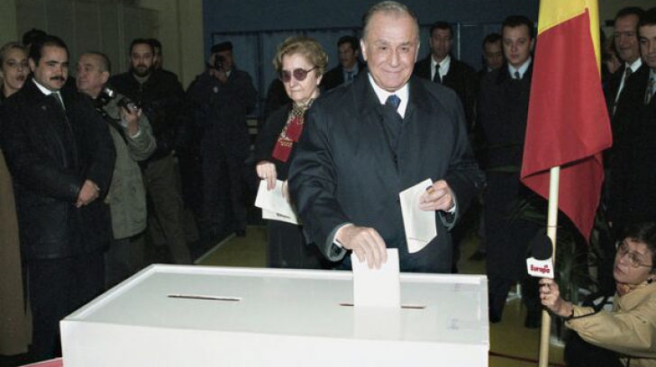 Alegerile din 2000. Cozmin Gușă: România a pierdut și s-a întors în trecut. Vezi integral emisiunea!