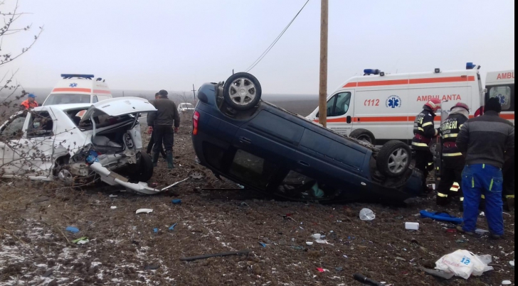 Accident grav între Tortomanu și Siliștea. 5 victime și două mașini făcute praf