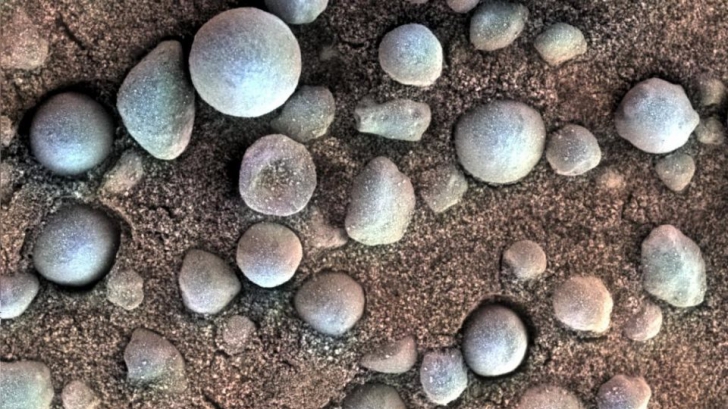 "Coacăzele" de pe Marte continuă să uimească savanţii, dar un studiu vine cu o nouă ipoteză