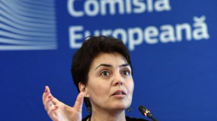 Comisia Europeană o apără pe Angela Cristea de atacurile Coaliției PSD-ALDE
