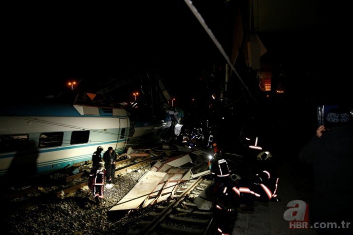 Tragedie de proporţii în Turcia. Un tren de mare viteză s-a ciocnit cu o locomotivă. 9 morţi 