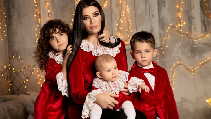 Elena Băsescu, colecţie de haine pentru mame şi copii