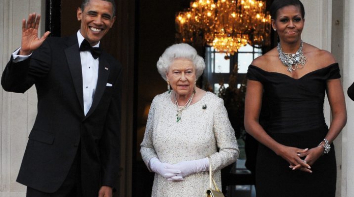 Michelle Obama dezvăluie ce crede Regina Elisabeta despre protocolul regal