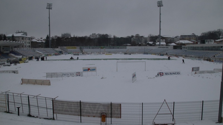 Ciobotariu și Dică, bătălie în zăpadă! Se joacă Botoșani - FCSB?