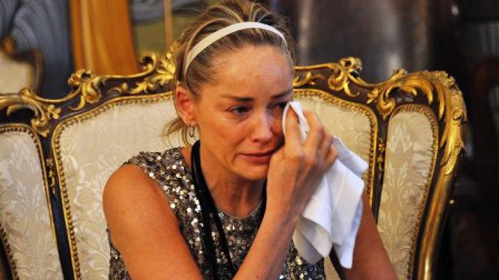 Momentul în care Sharon Stone a izbucnit în lacrimi