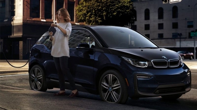 Grupul BMW, liderul pieței europene de mașini electrice și plug-in hibrid