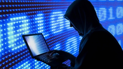 Politicieni celebri, victime ale atacurilor cibernetice. Date personale, publicate de hackeri