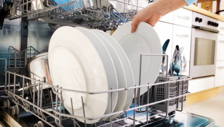Mașina de spălat vase, mai dăunătoare decât crezi. Iată motivul incredibil!