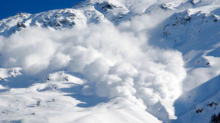 Avertizare de avalanșe la Sinaia