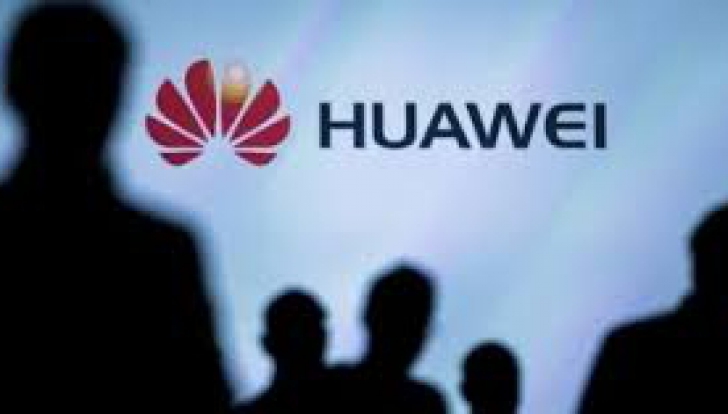 Un angajat al Huawei, arestat în Polonia pentru spionaj