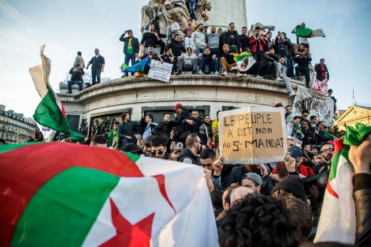 Revoltă în Algeria