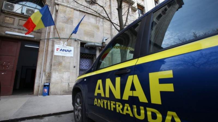 Inspector ANAF, care vindea informații, trimis în judecată de DNA 