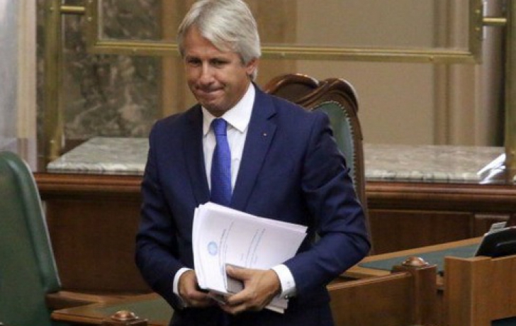 Teodorovici anunță modificarea OUG 114 privitoare la 'taxa pe lăcomie'