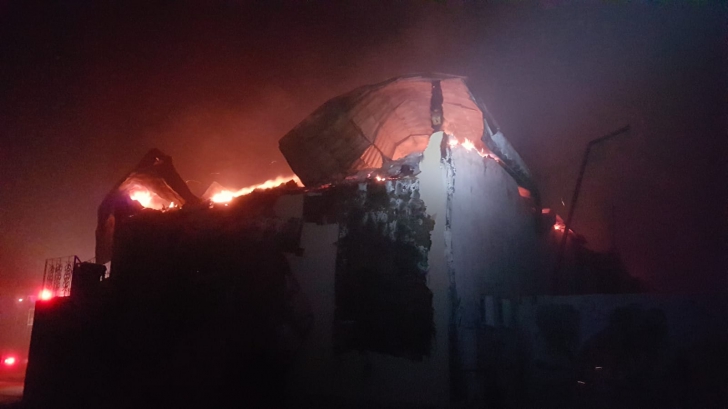 Incendiu de proporții la un motel din Sibioara