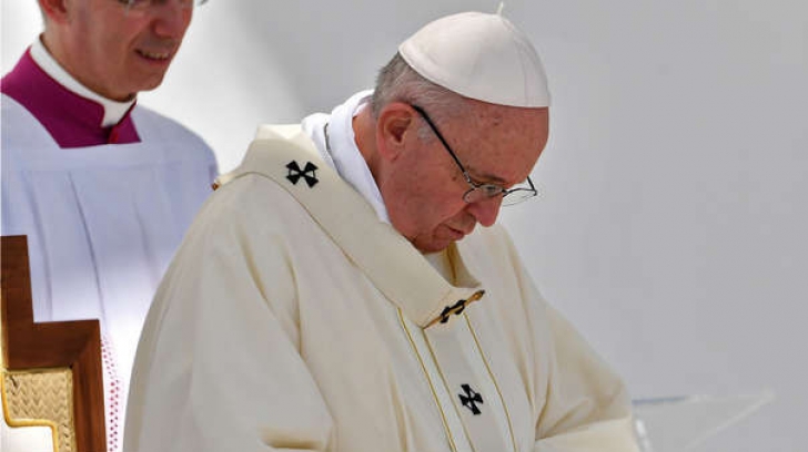 Fără precedent! Papa Francisc a recunoscut agresiunile sexuale din interiorul Bisericii Catolice 