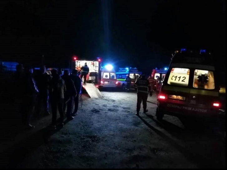 Patru dintre muncitorii răniţi în explozia de la Ştei, în stare gravă
