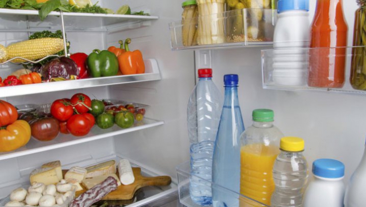 Cum păstrezi alimentele ca să reziste mai mult la frigider